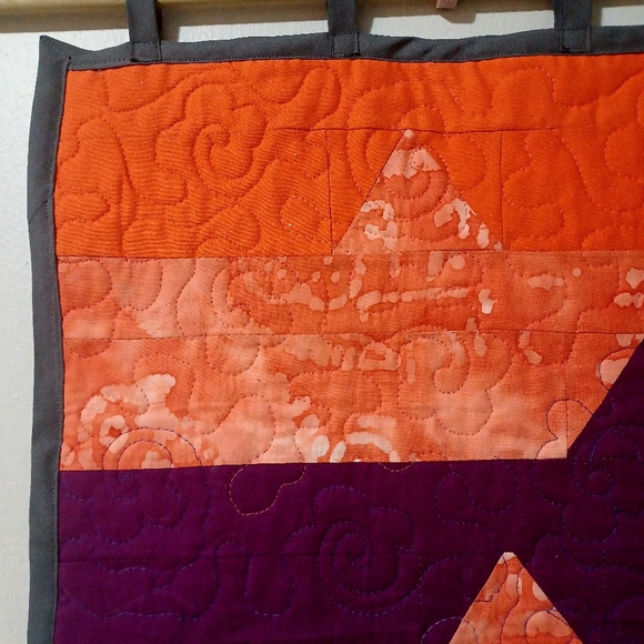 Wall hanging - Picture 2 of 4